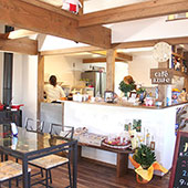 店舗併用住宅「カフェ・アジュール」がグランドオープンしました。